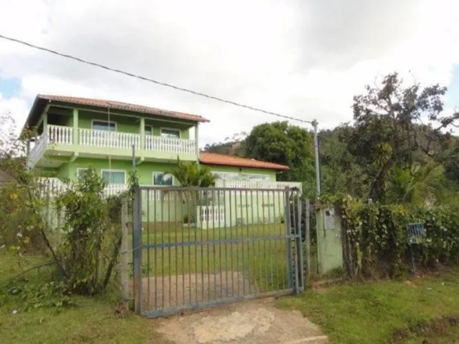 Casa 259 m² - Jardim das Oliveiras - Esmeraldas - MG