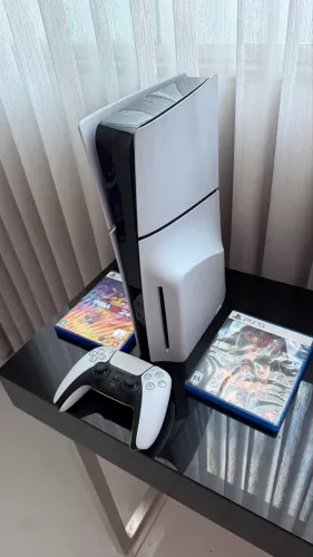 PS5 SLIM DIGITAL + DISCO