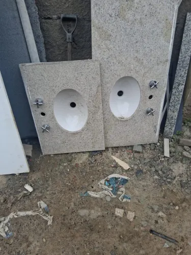 Pias e lavatórios