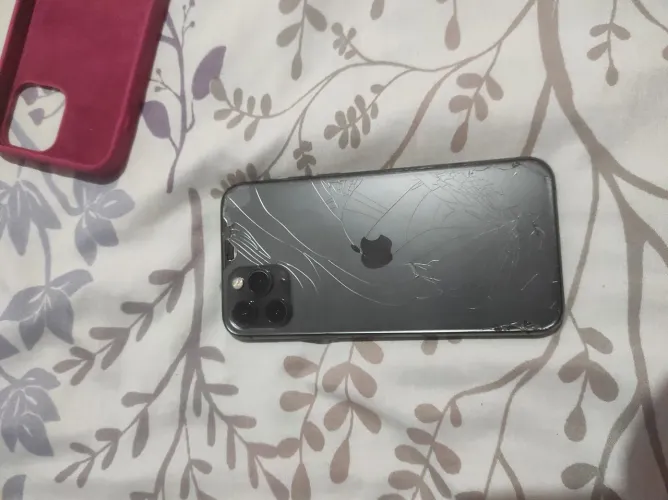 Vendo iPhone 11 pro