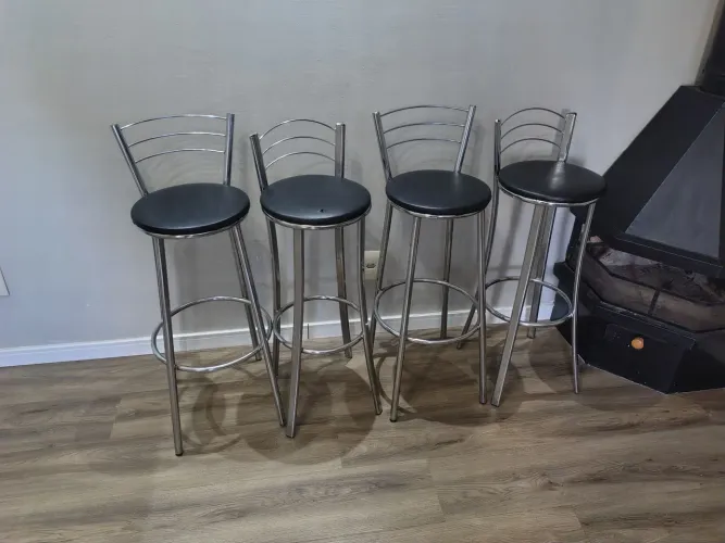 4 Banquetas