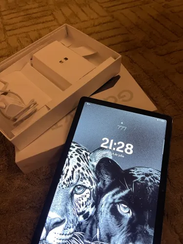 Tablet A9+