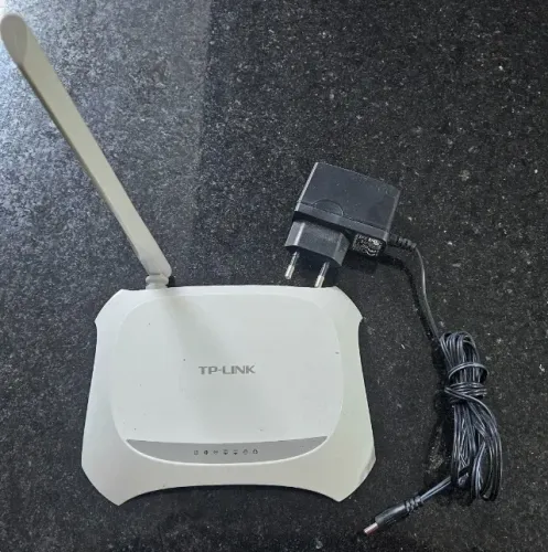Roteador Wireless TP-LINK N 150Mbps - Modelo TL-WR720N (BR) V2.1