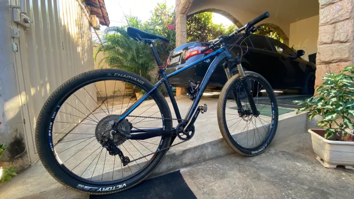 Bike aro 29 - com Shimano XT