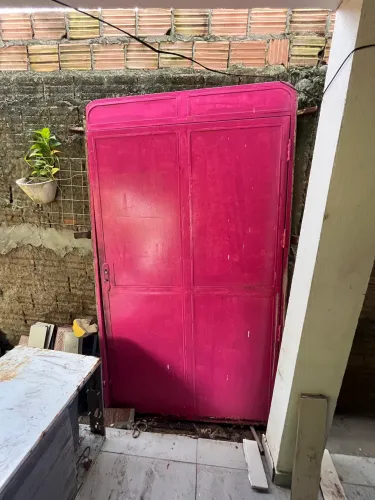 Vendo Porta de ferro 2,10 x 1,21m