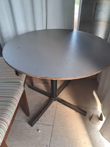 Mesa de canto mdf e ferro