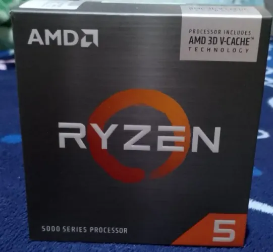 AMD Ryzen 5 5500X3D - 1 Mes de uso