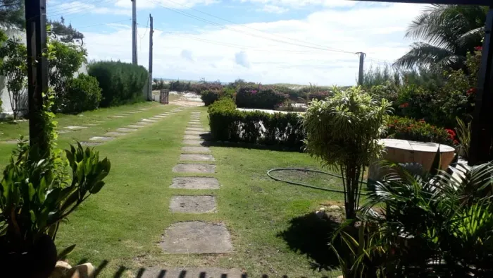 CASA FRENTE MAR - BARRO PRETO