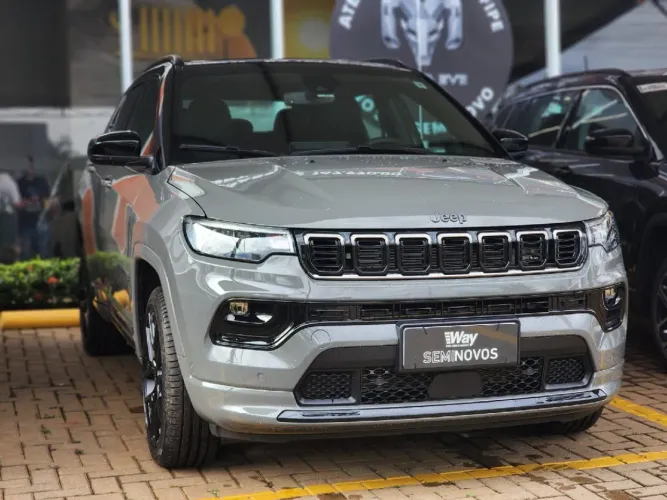 Jeep Compass Black Hurricane 2.0 4X4 TB Aut. 2026