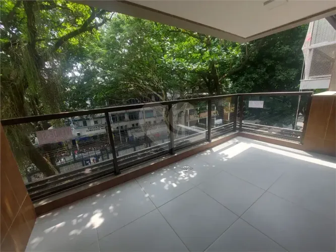 Cobertura Duplex à Venda 169 m² | 2 Quartos (1 Suíte) | 2 Vagas | Rua Homem de Melo Tiju