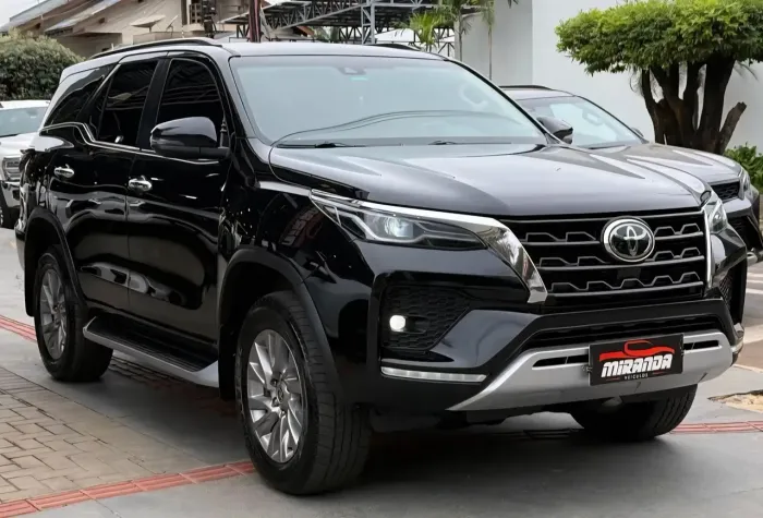 Toyota Hilux SW4 SRX 4X4 2.8 TDI 16V Dies. Aut. 2022