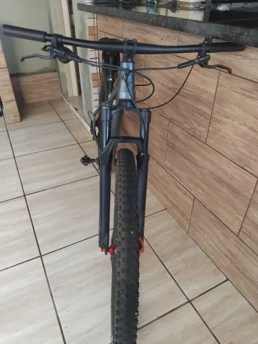 Bike aro 29 First Deore 12v