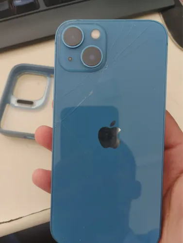 iPhone 13