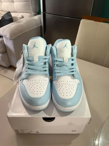 Air Jordan 1 Low (AJ1)