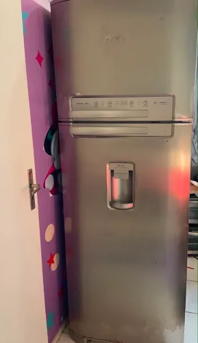 Desapego Geladeira Electrolux Frost Free !!