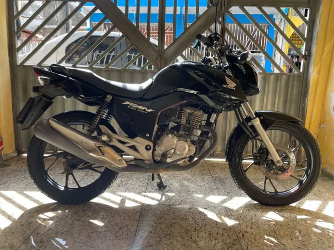 ? VENDO HONDA CG 160 FAN 2024 ? PRETA