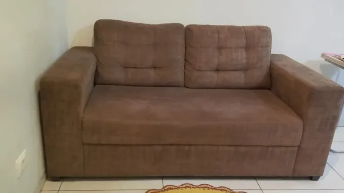 Sofá dois lugares