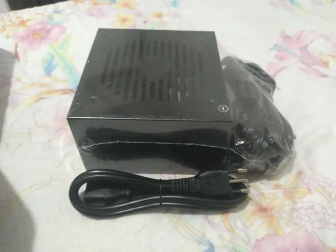 Preço negociável: Fonte para pc de 550W Msi Mag, selo 80 plus bronze
