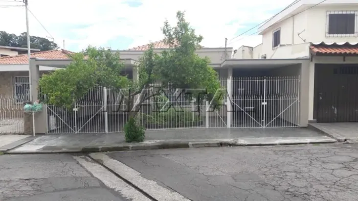 Vende-se casa térrea nas Palmas do Tremembé com 3 dormitórios sendo 1 suíte e 3 vagas