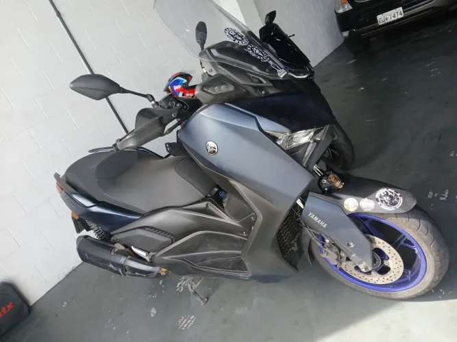 Yamaha XMax