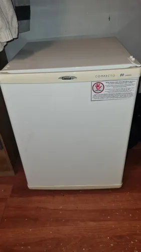 Frigobar consul 80L