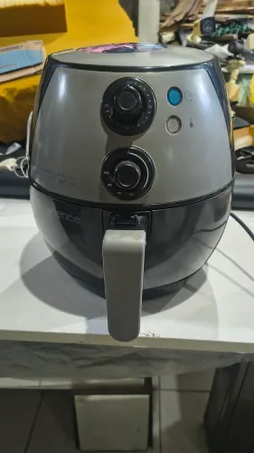 FRITADEIRA AIRFRYER CADENCE 220V