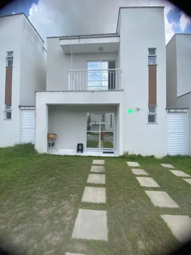 CASA DUPLEX À VENDA 3/4 SENDO 1 SUÍTE COM CLOSET + ENERGIA SOLAR CONDOMÍNIO LUMINI