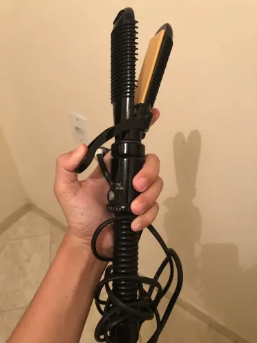 Modelador de cachos preto Conair Instant Heat.