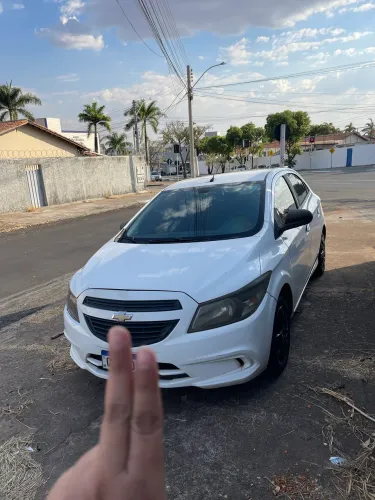 Chevrolet Onix JOY Hatch 1.0 8V Flex Mec. 4P 2019