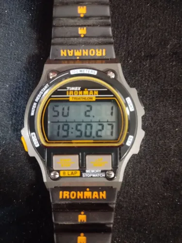 Relógio ironman timex no berço 86