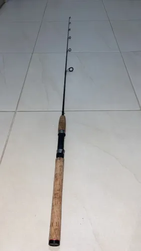 Vara Pesca Trust Fast 4-6lb 1,40m Fibra Carbono Molinete