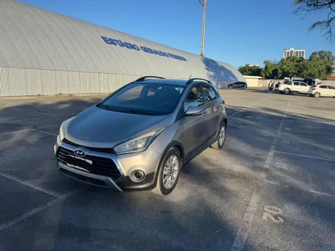 Hyundai HB20X Premium 1.6 Flex 16V Aut. 2016
