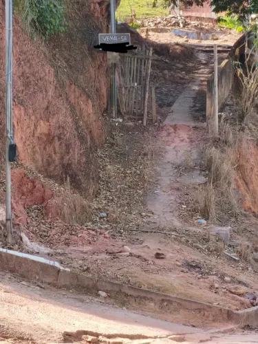 Lote em Santana do Manhuaçu