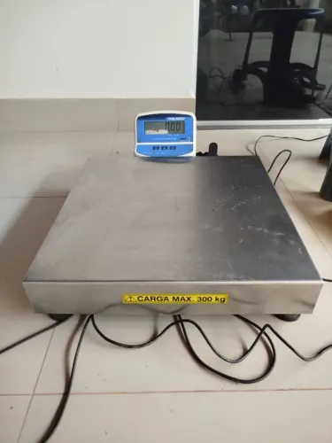 Vendo Balança Toledo 300 k