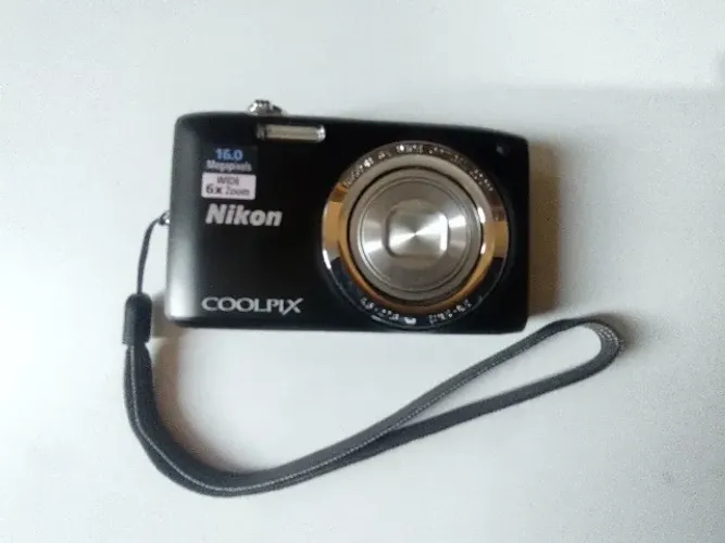 Câmera fotográfica Digital Nikon COOLPIX S2700 Aceito trocas