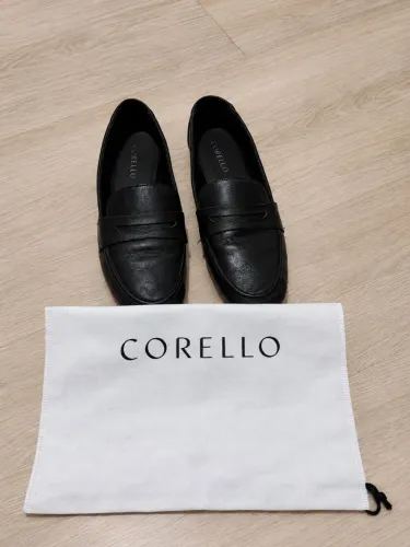 Mocassim Corello novo - número 37