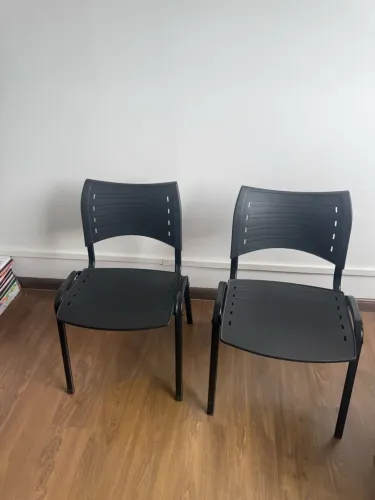 2 cadeiras de escritório