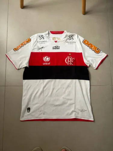 Camisa Flamengo Adryan de jogo 2012 autografada por ele