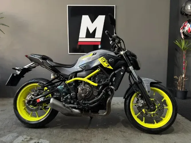 YAMAHA MT-07 ABS 2018 - Moto revisada - Contém acessórios