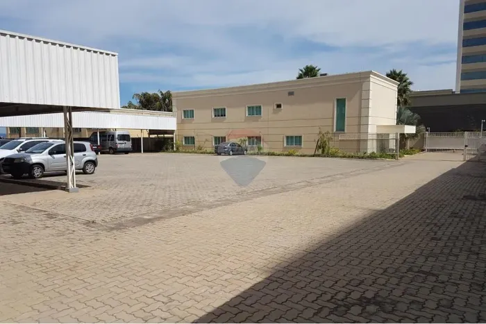 RE/MAX Aluga | Ponto Comercial 2.180m² | Jardim do Trevo Campinas/SP | R$ 32.000/mês