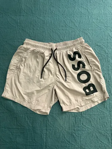 bermuda hugo boss original
