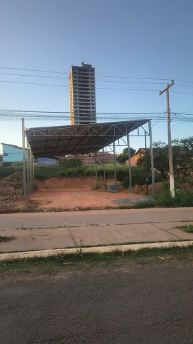 Vendo ou alugo Galpão em fazer de construção