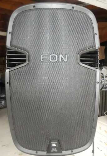 Caixa JBL Eon 515 xt