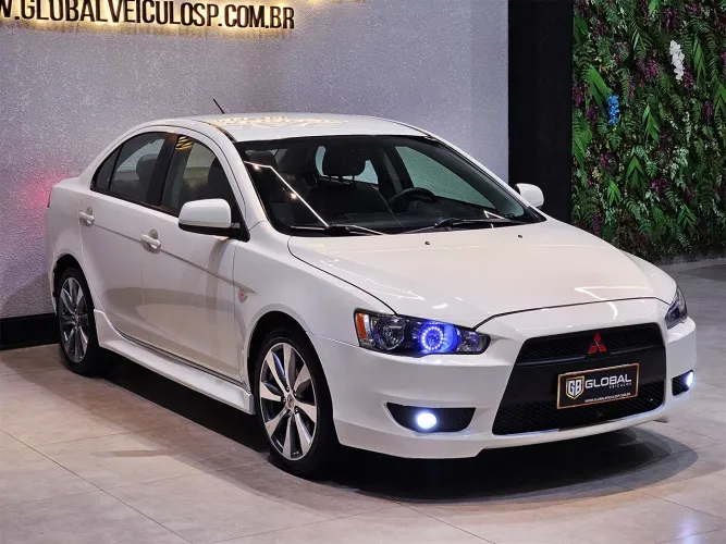 Mitsubishi Lancer 2.0 16V 160cv Aut. 2013
