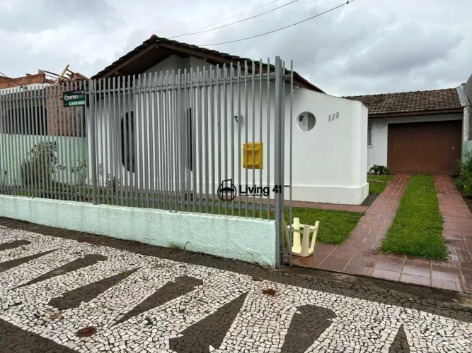 Casa com 3 dormitórios à venda, 203 m² por R$ 650.000 - Estrela - Ponta Grossa/PR