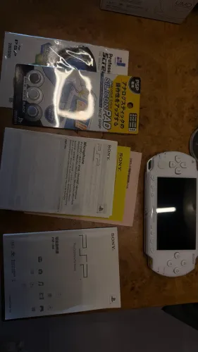 Sony PSP Ceramic White - Acompanha GTA Completo. Raro!