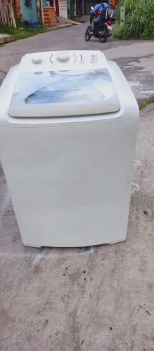 Máquina de lavar roupa Electrolux 12 kg funcionando perfeitamente todas as funções