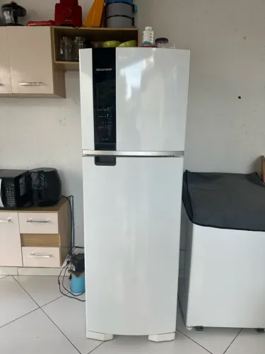 Refrigerador Brastemp Frost Free Duplex 375L-220volts