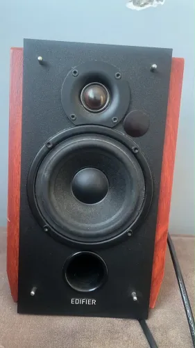 Caixa de Som Edifier ? Modelo R1280T / R1700BT ? Excelente Estado!