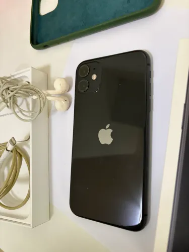 iPhone 11 64 GB Preto - Nunca Aberto | Original | Caixa e Acessórios